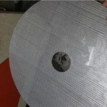 太倉市雙鳳耕豐沖孔制品廠 專業(yè)皮革沖孔加工與農(nóng)機(jī)租賃服務(wù)